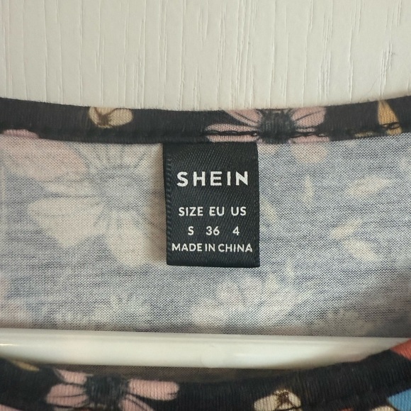 SHEIN Black Floral Tank Top with Multicolor Blooms - Picture 2 of 3